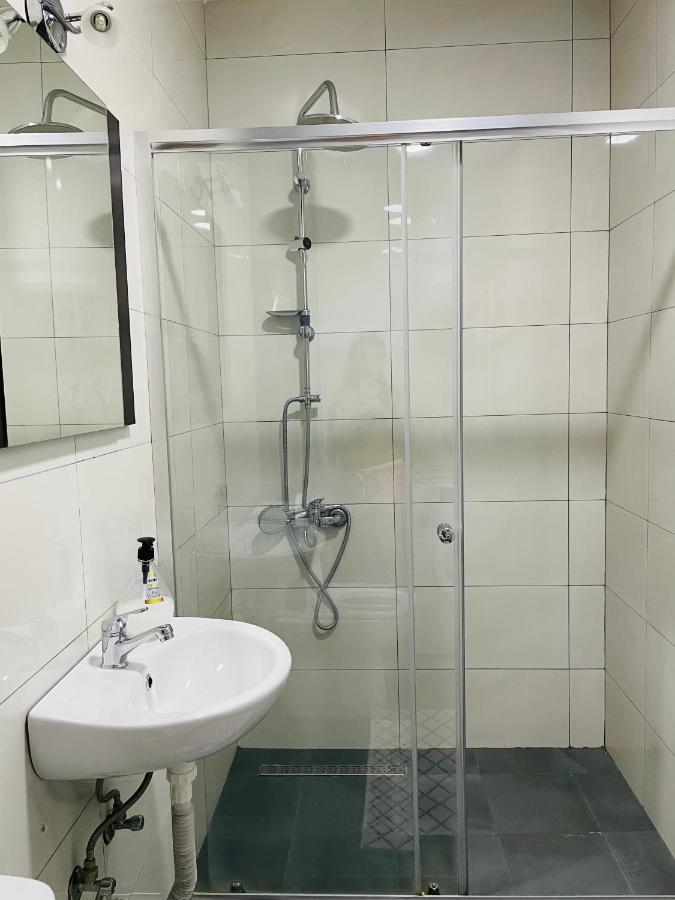 Tower Apartment Пристина Екстериор снимка